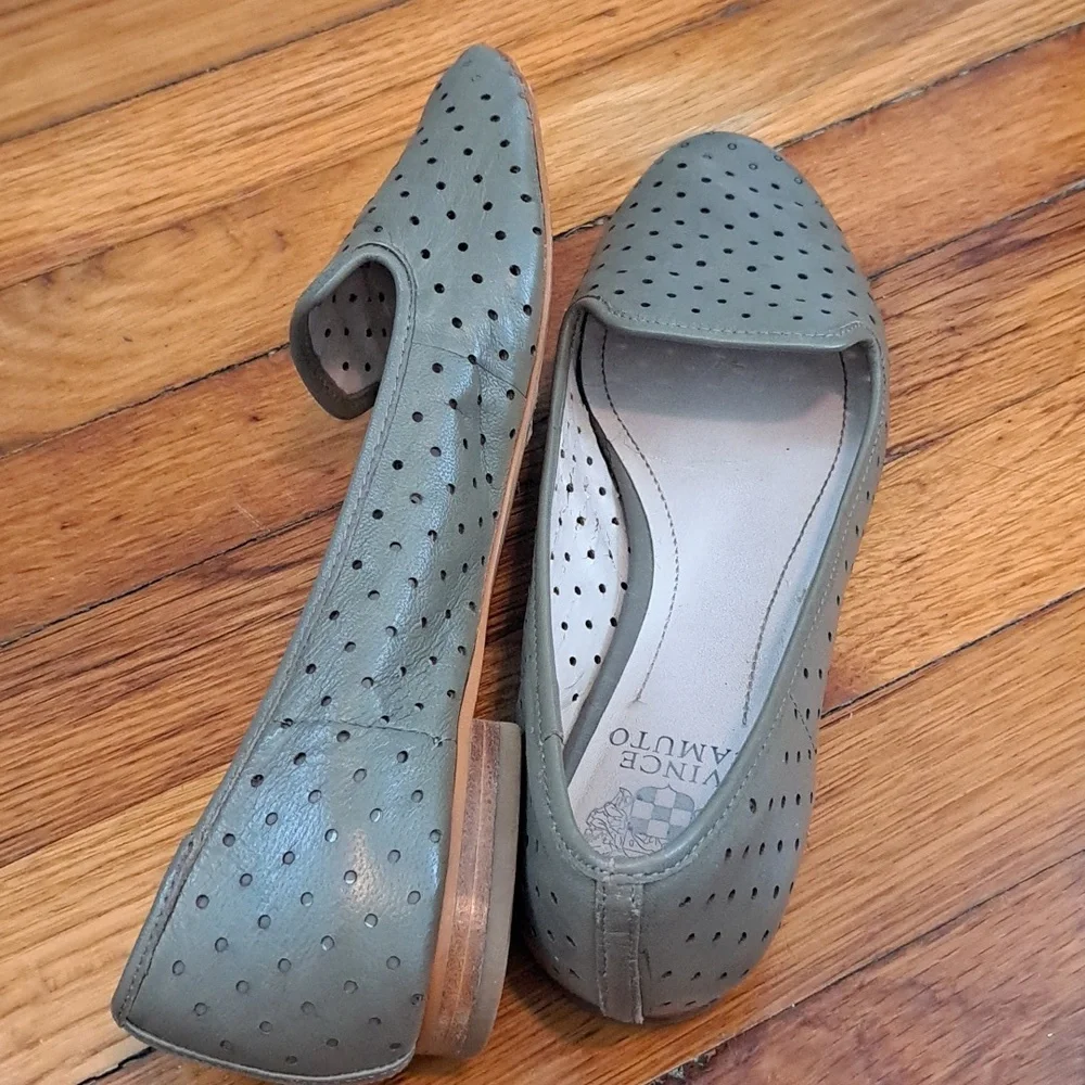 Leather Flats 8/10